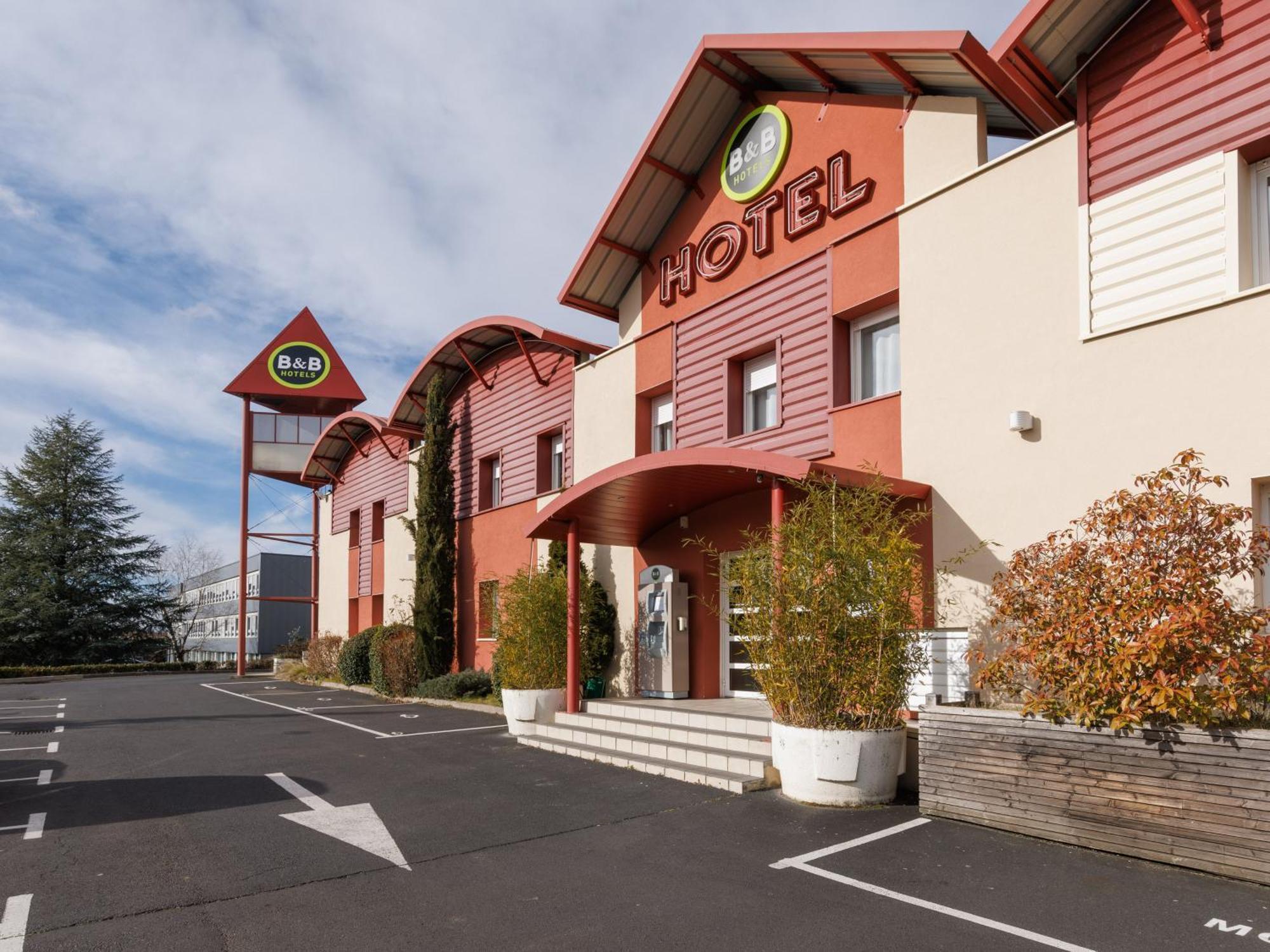 B&B Hotel Aurillac Le Lioran Exterior photo